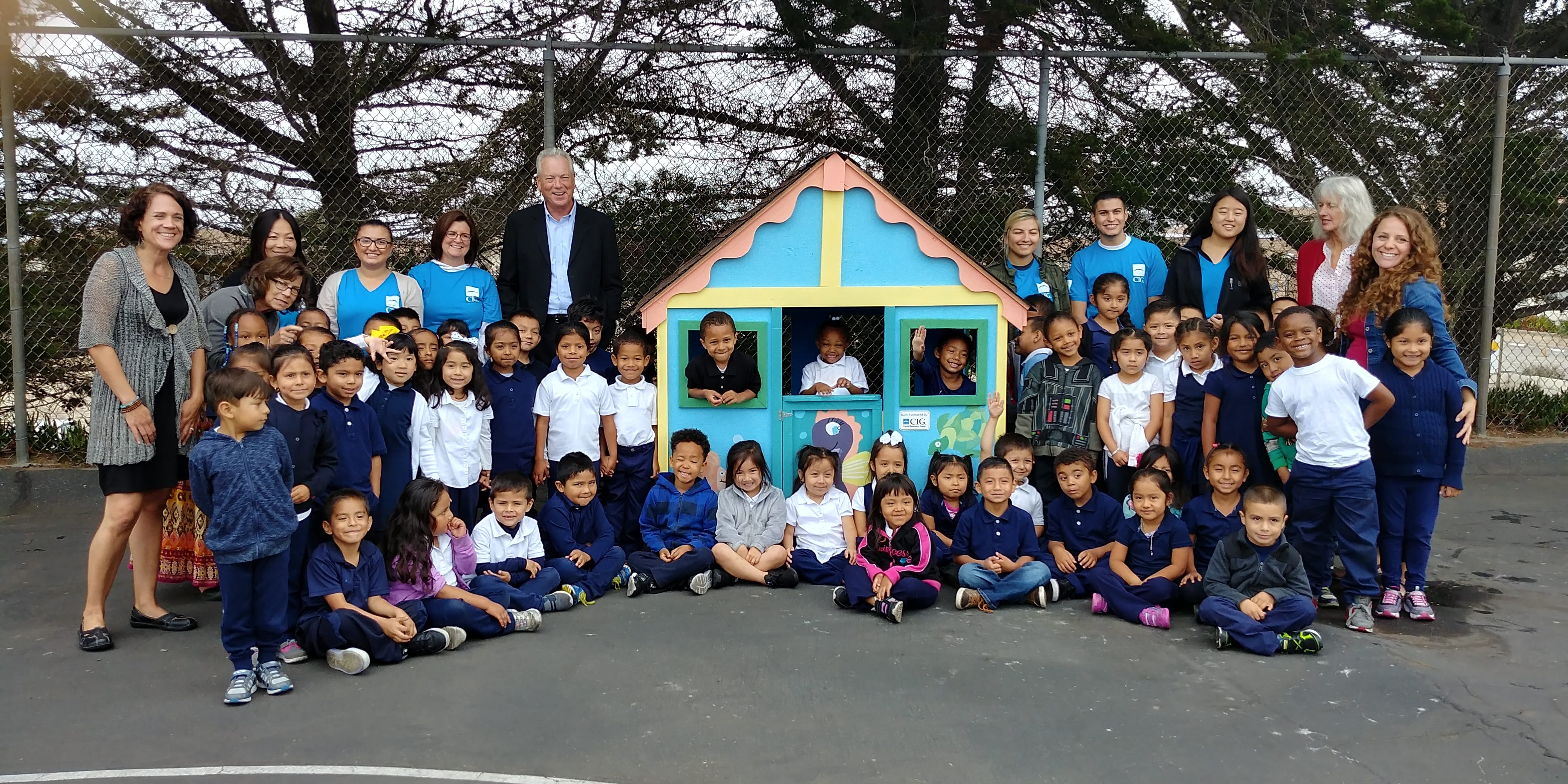 20170824_095606_HDR careers and community involvement at Capital Insurance Group volunteers smile while taking pride in their company's community involvement